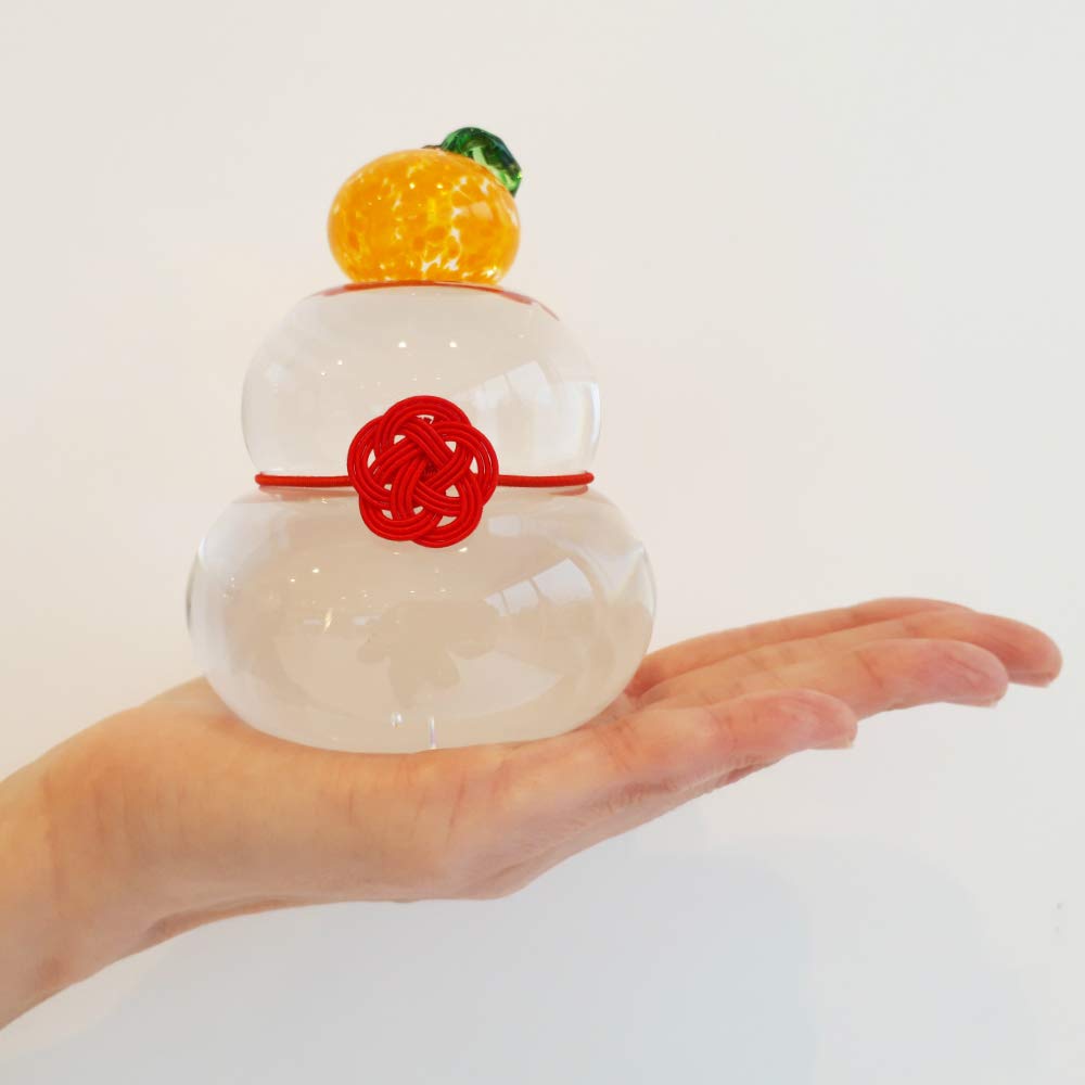 Amazon.co.jp: 【敷板・水引セット付き】ガラスの鏡餅（クリア）中
